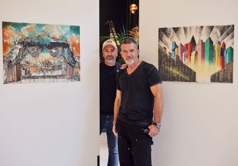 José Luis Puche expone sus obras para el musical Gypsy en el Teatro